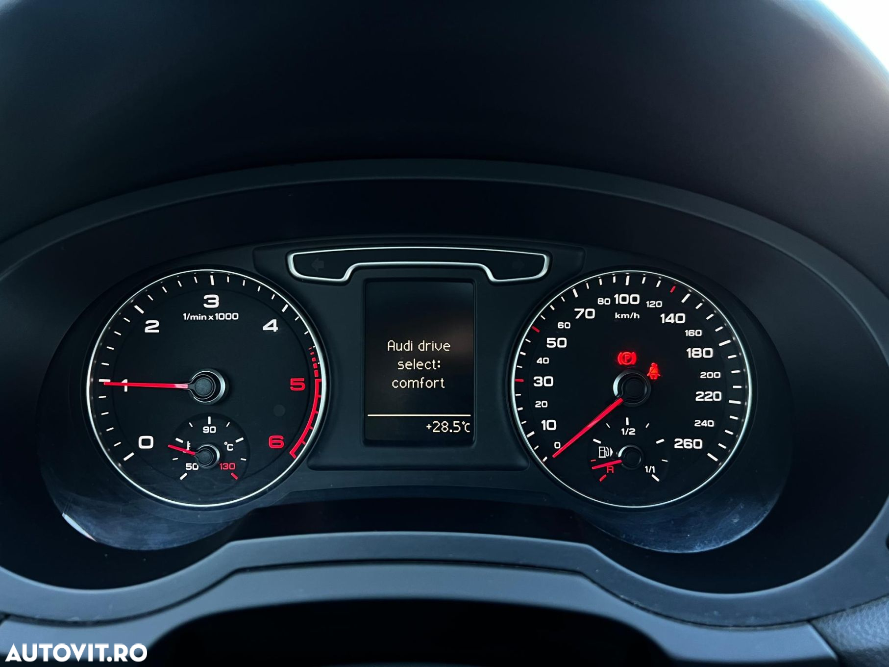 Audi Q3 2.0 TDI - 17