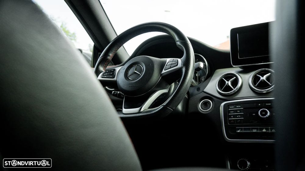 Mercedes-Benz CLA 200 d Shooting Brake AMG Line Aut. - 12