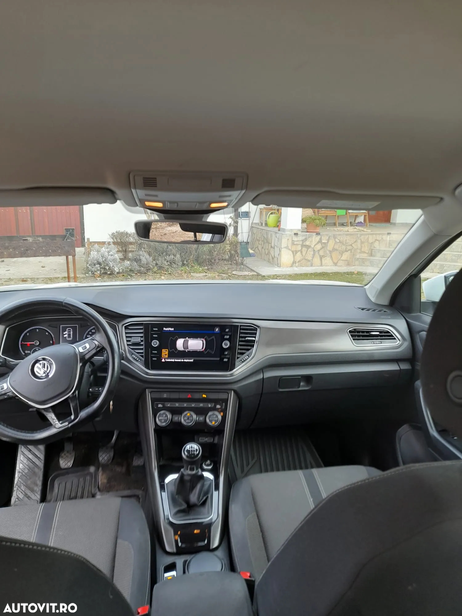 Volkswagen T-ROC - 6