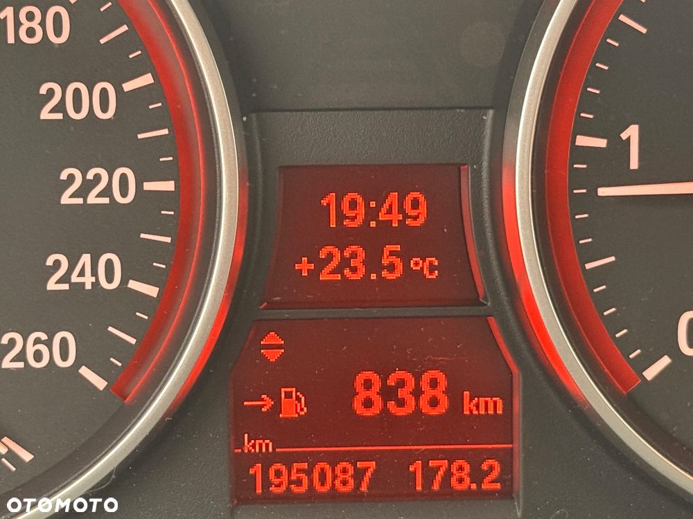BMW X1 xDrive20d - 19
