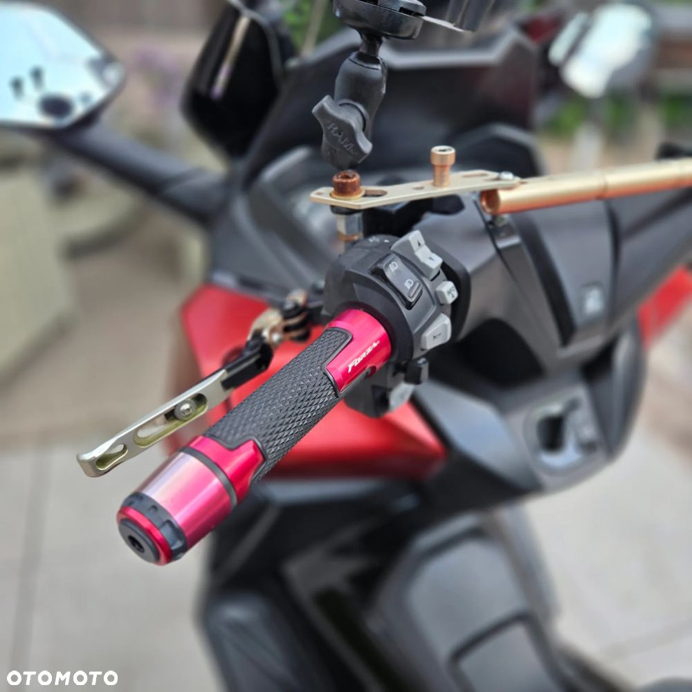 Honda NSS - 8