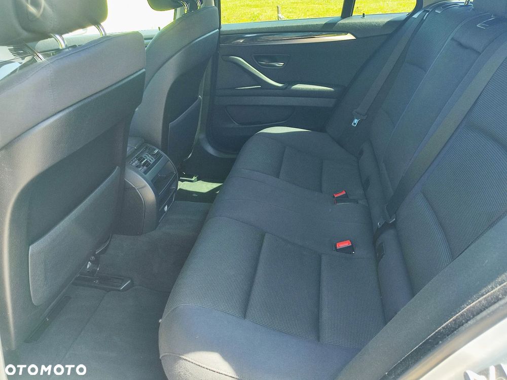 BMW Seria 5 - 29
