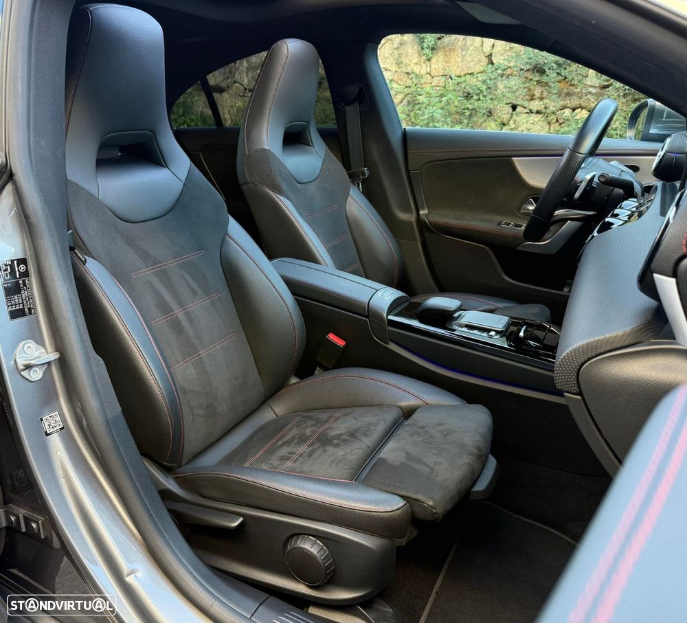 Mercedes-Benz CLA 250 e AMG Line - 25