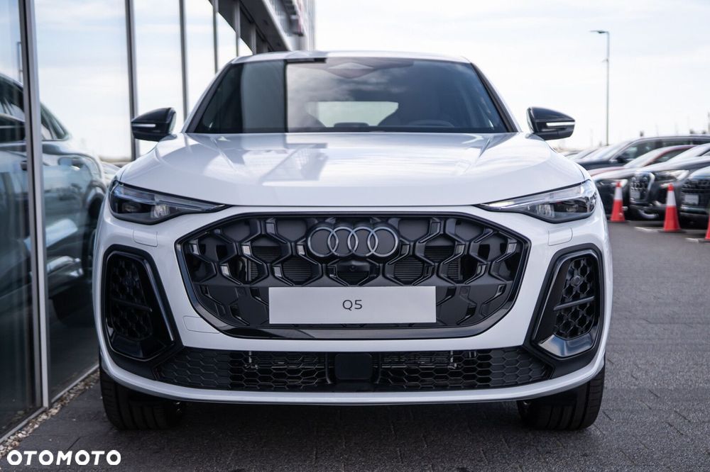 Audi Q5 Sportback - 3