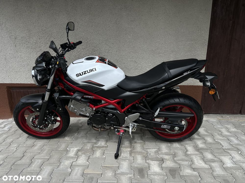 Suzuki SV - 26