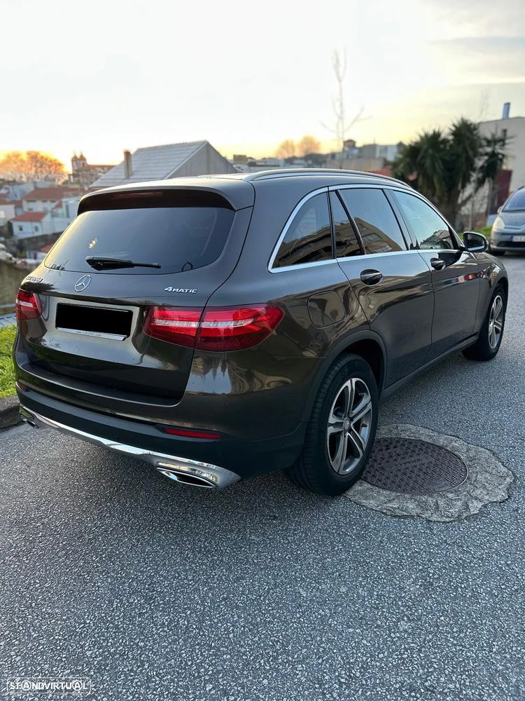 Mercedes-Benz GLC 220 d 4Matic 9G-TRONIC Exclusive - 2