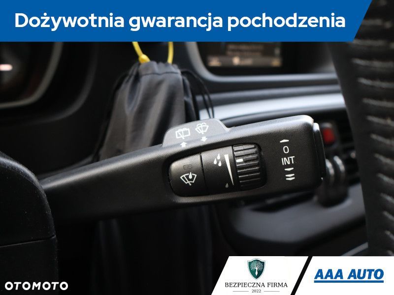 Volvo V40 - 20