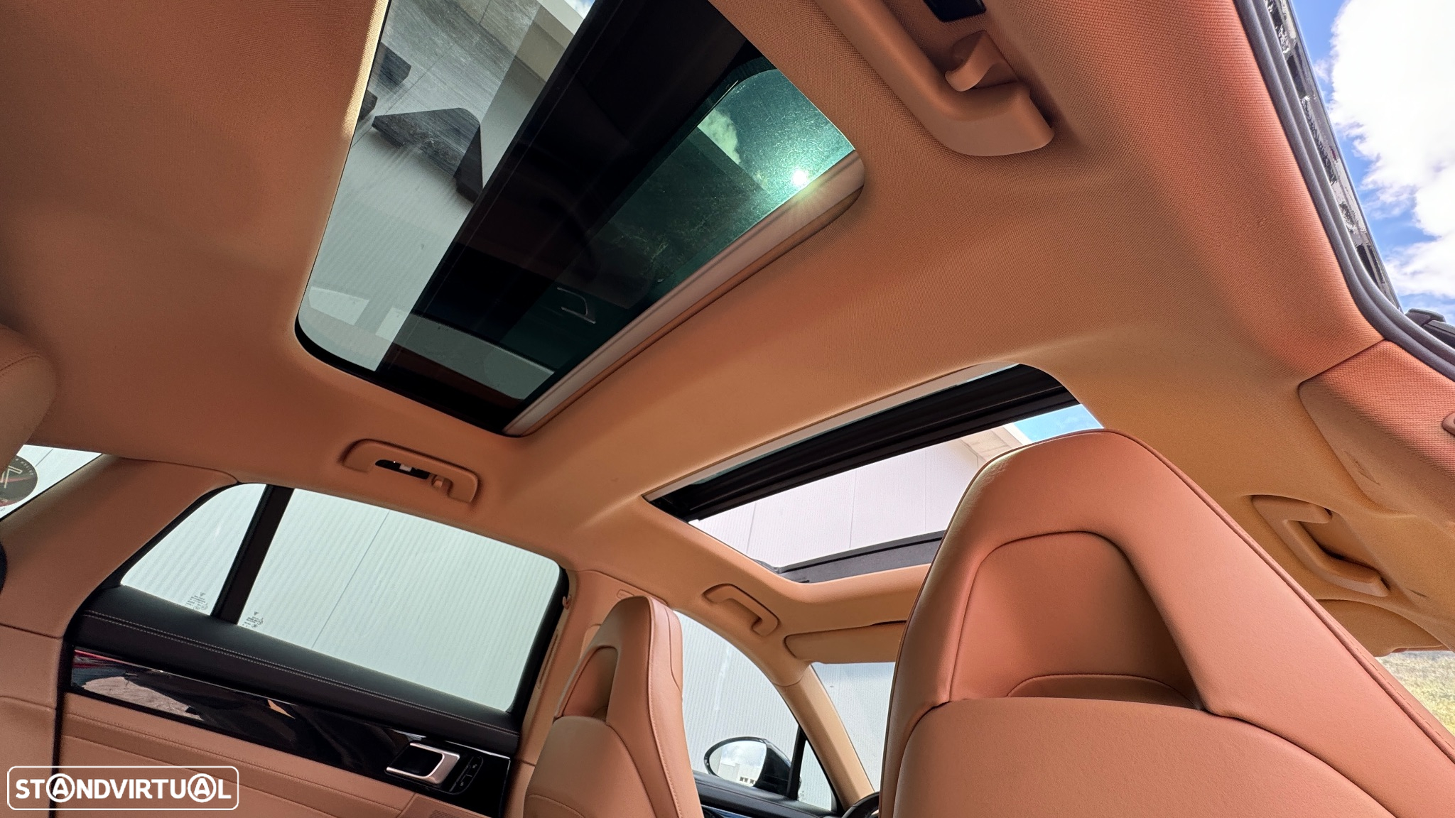 Porsche Panamera 4 E-Hybrid - 21
