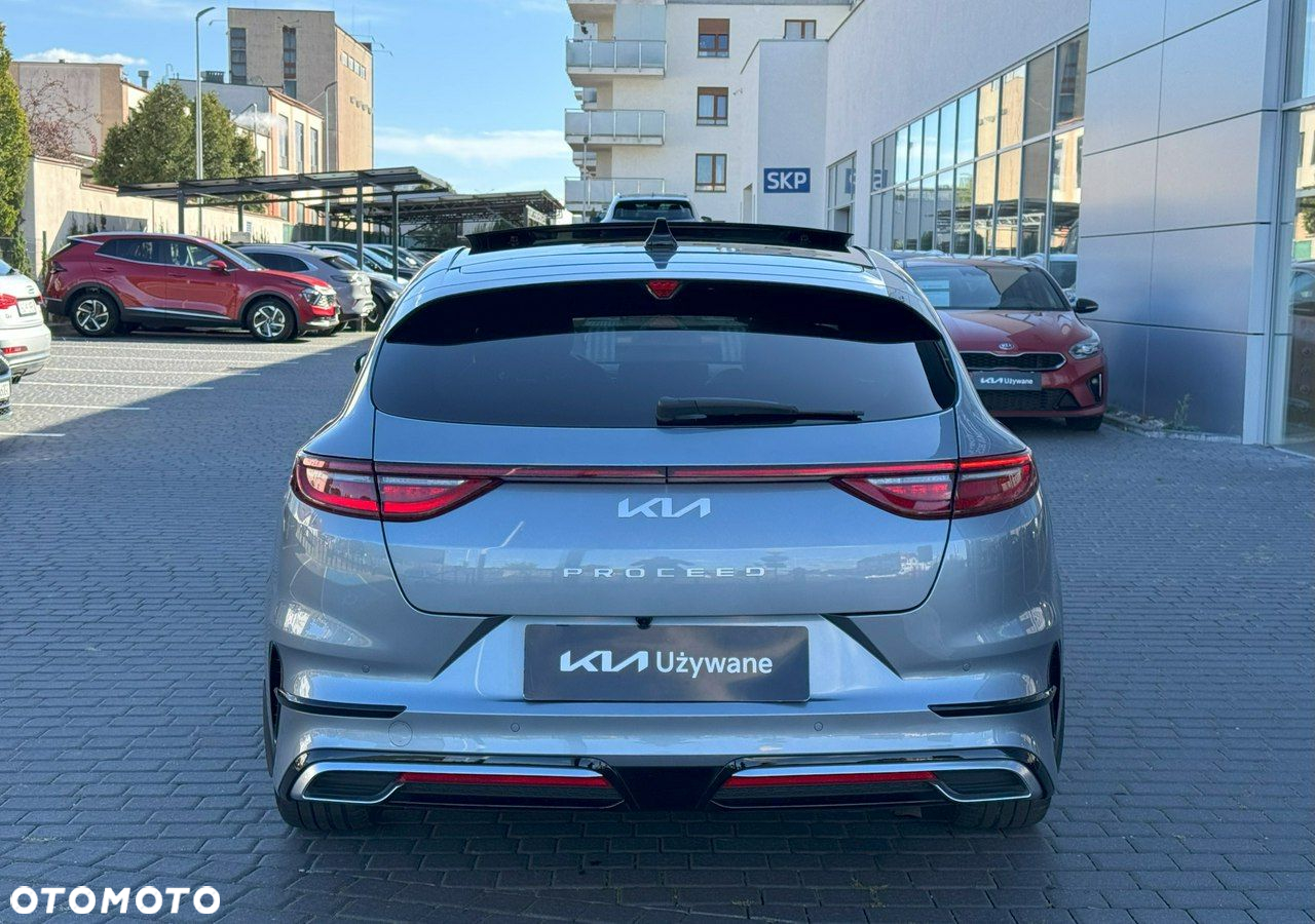 Kia ProCeed - 4