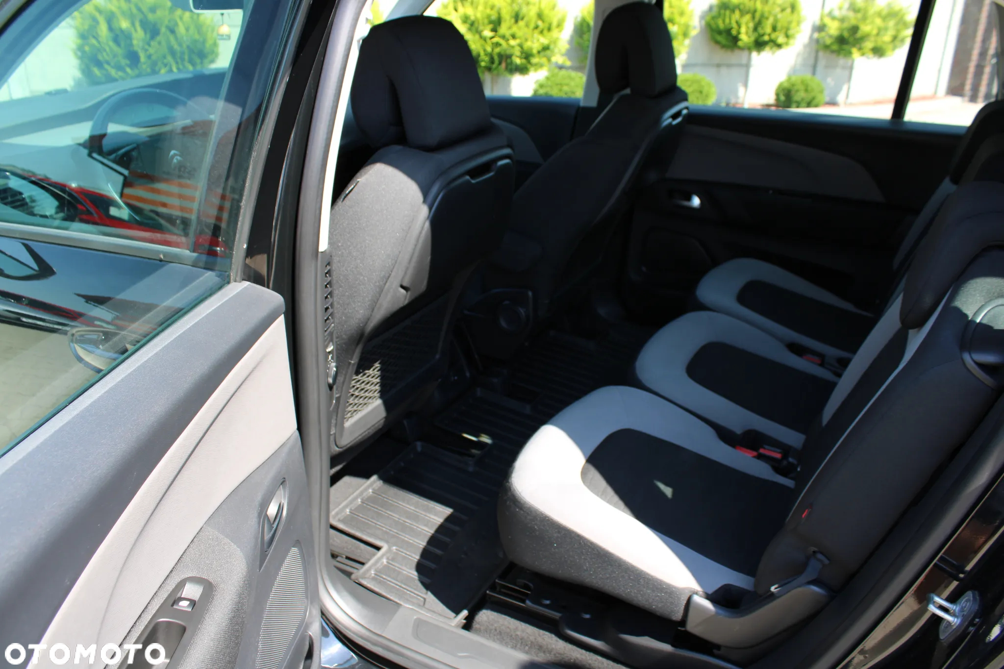 Citroën C4 Picasso e-HDi 115 Attraction - 28