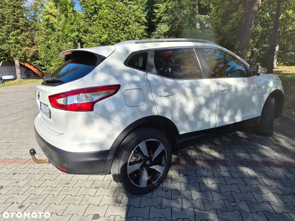 Nissan Qashqai 1.6 DIG-T 360 - 2