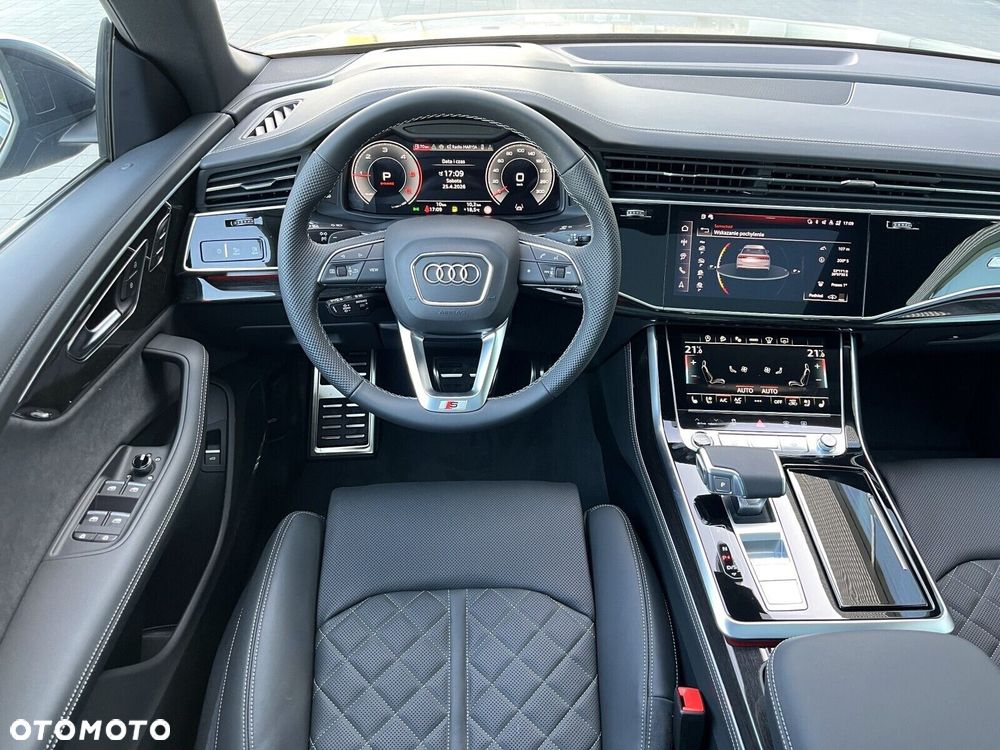 Audi Q8 - 15