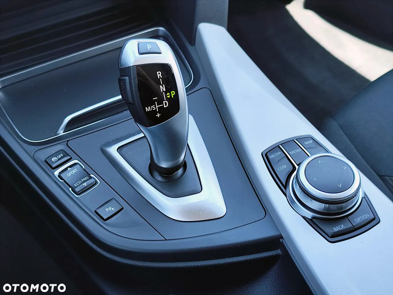 BMW Seria 3 318i GPF Advantage - 20