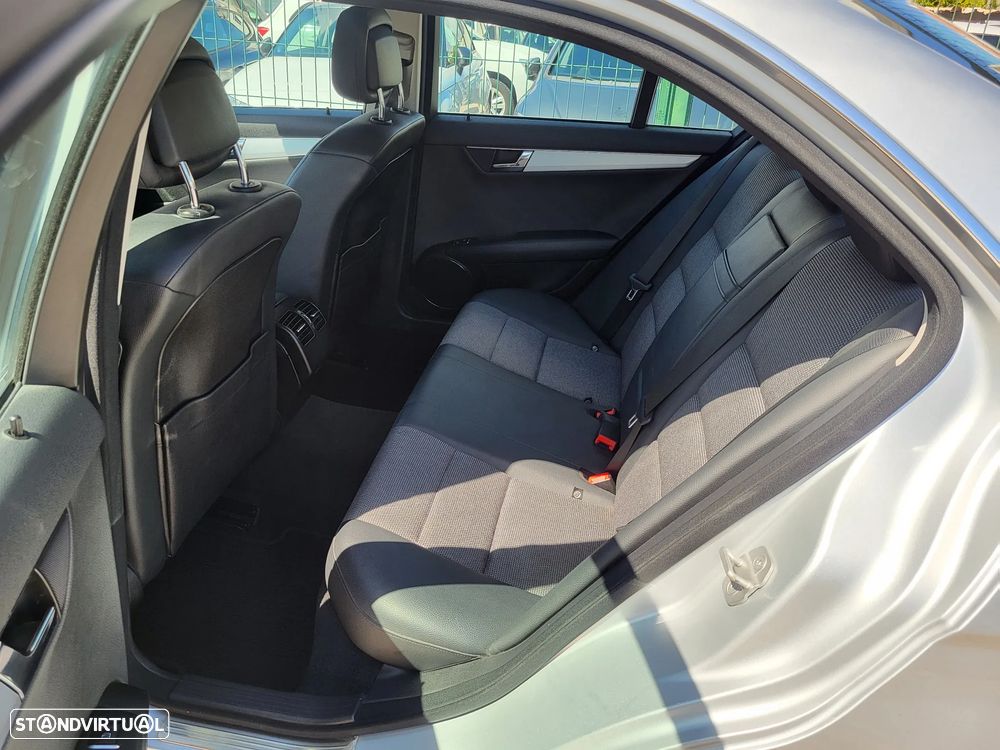 Mercedes-Benz C 220 CDI Avantgarde BlueEfficiency - 9