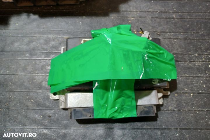 Calculator motor ECU S110140011  8200483732 - 1.4 S110140011  8200483 - 6