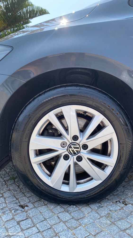 VW Touran 1.5 TSI Confortline - 15