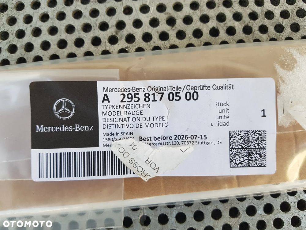 Mercedes W295 V295 EQE Emblemat Klapy Tył 4MATIC EQE500 - 6