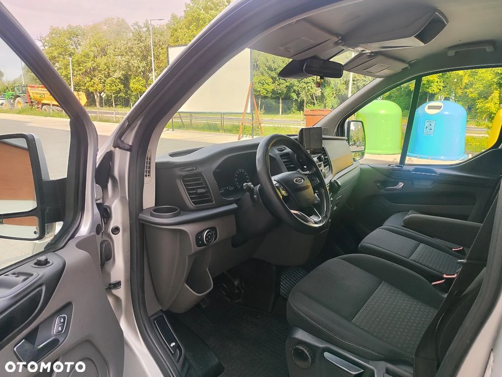 Ford Transit Custom 310 L2H1 Limited - 10