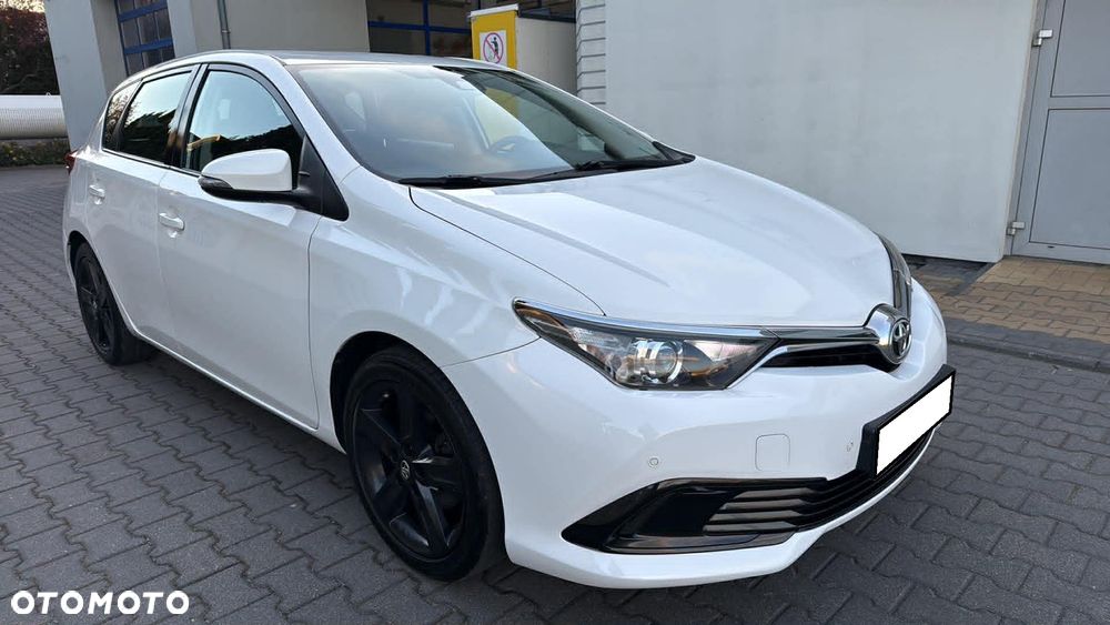 Toyota Auris 1.4 D-4D Edition - 11