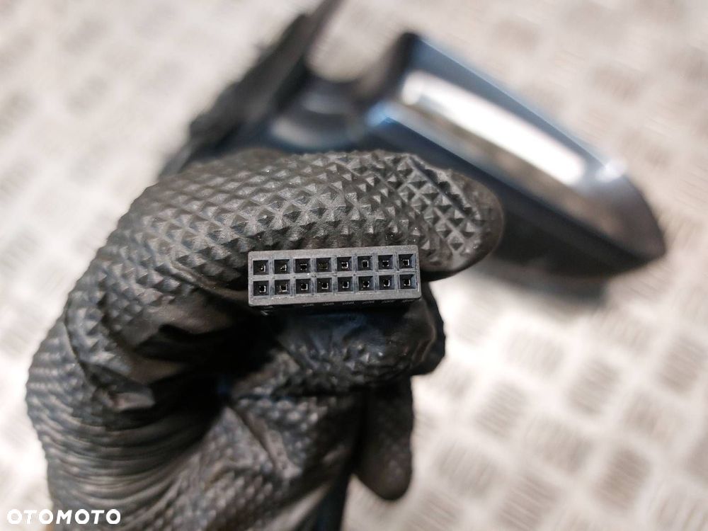 LUSTERKO PRAWE ELEKTRYCZNE AUDI A6 C6 448506 LZ7R 5 PIN - 8