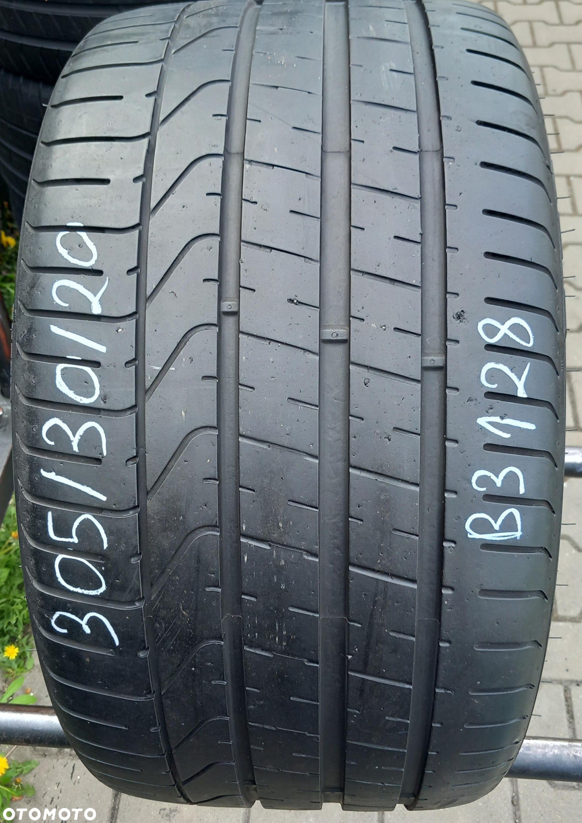 305/30/20 Pirelli P Zero N1 103Y - 1