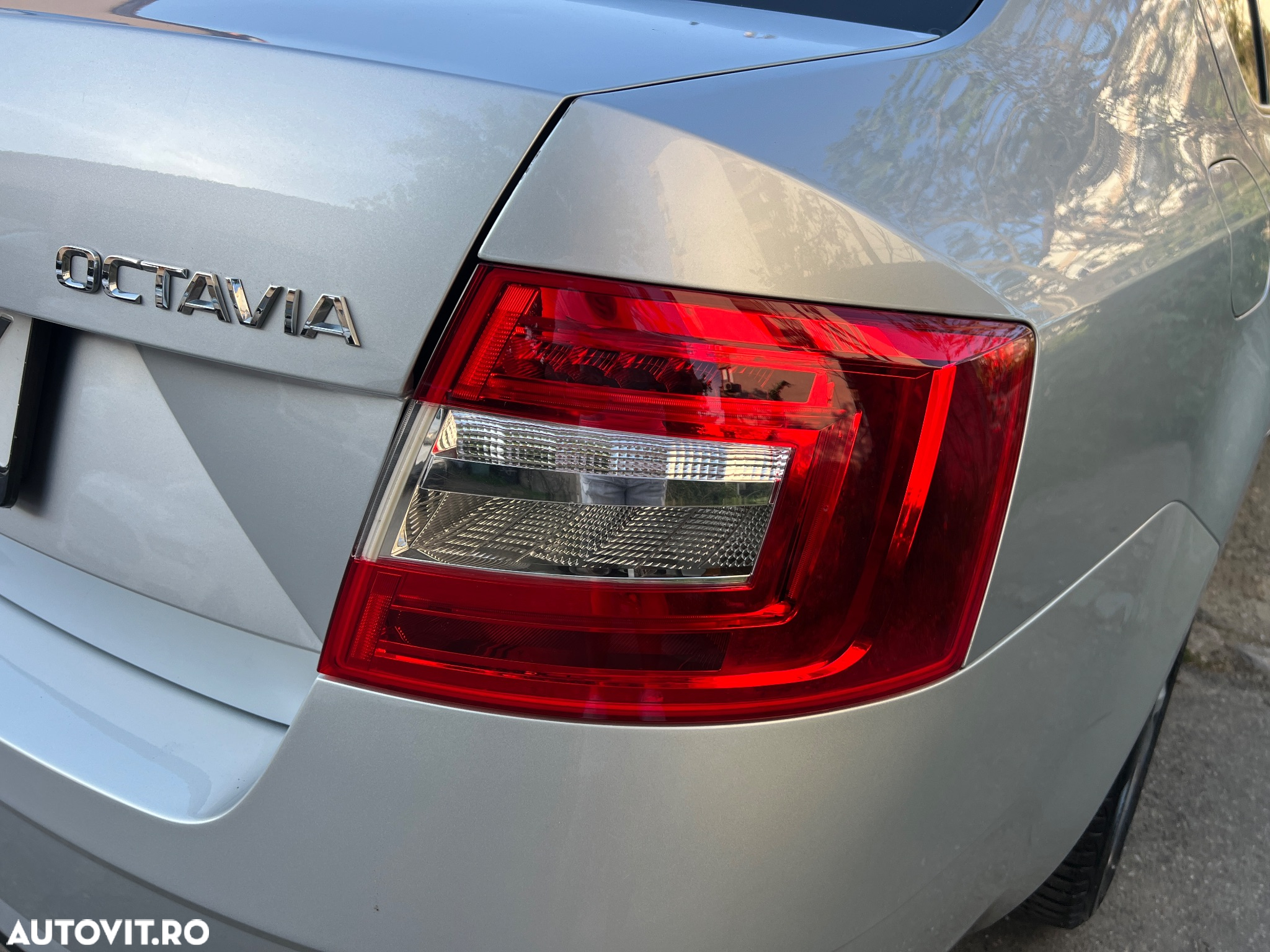Skoda Octavia 1.6 TDI Ambition - 24