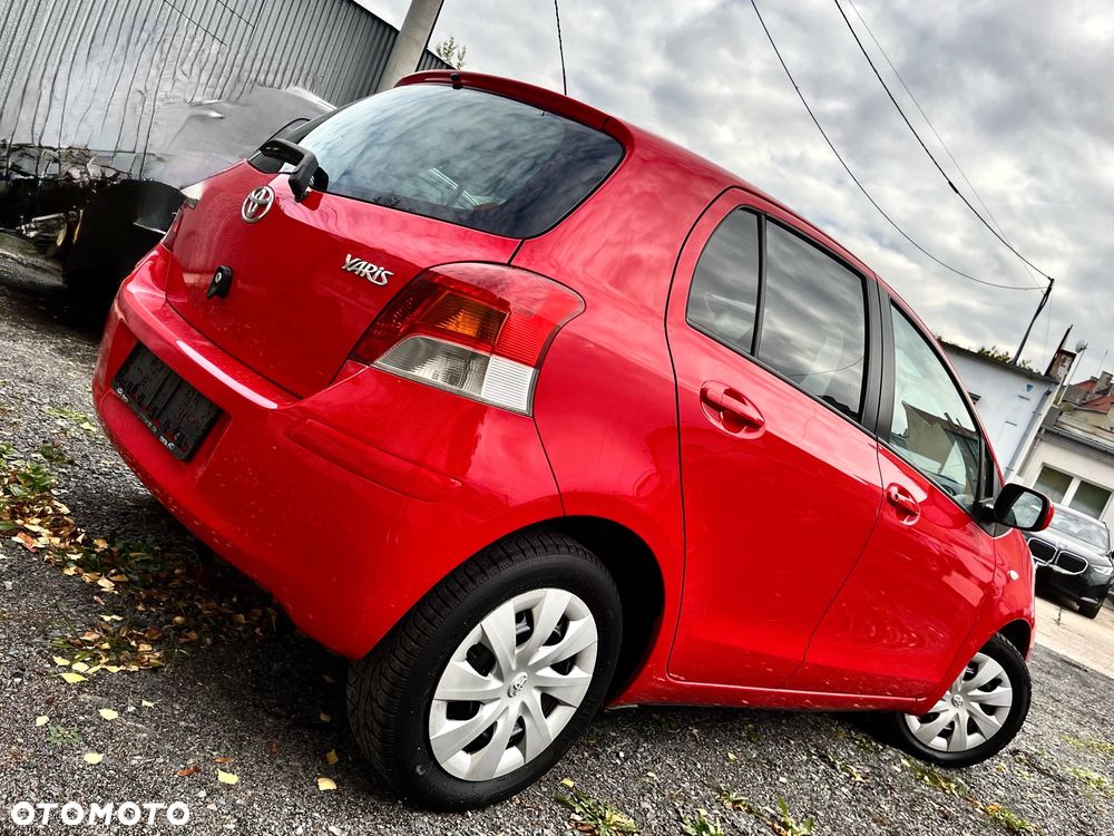 Toyota Yaris 1.33 VVT-i Executive - 6