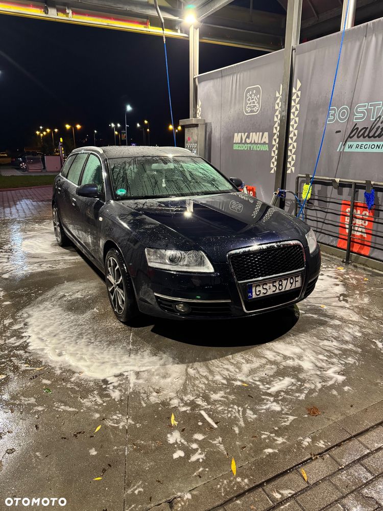 Audi A6 Avant - 1