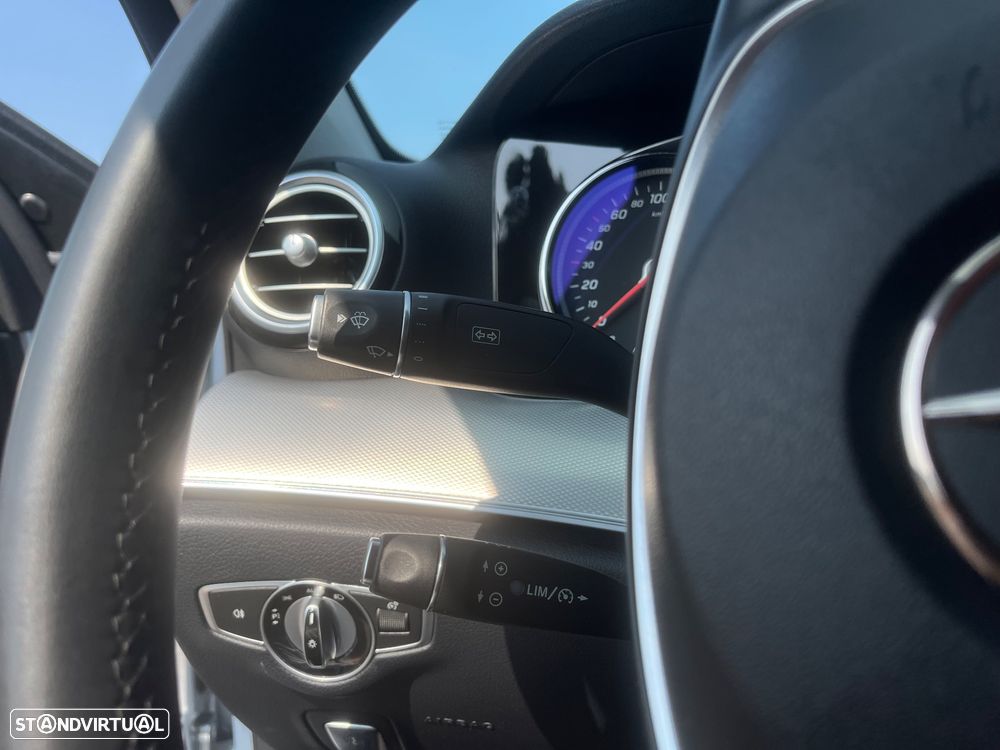 Mercedes-Benz E 220 d Avantgarde+ - 38