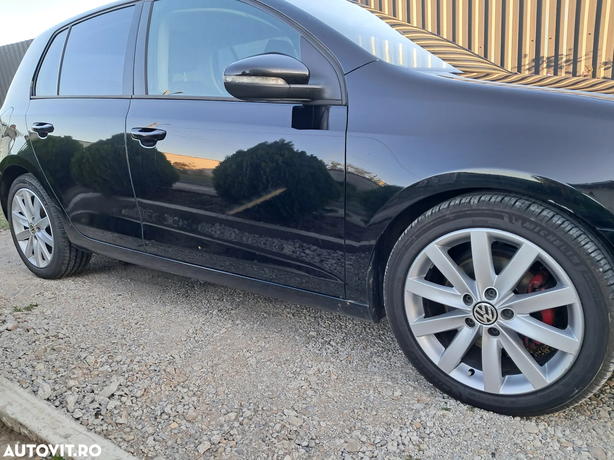 Volkswagen Golf 2.0 TDI 4Motion Edition - 9