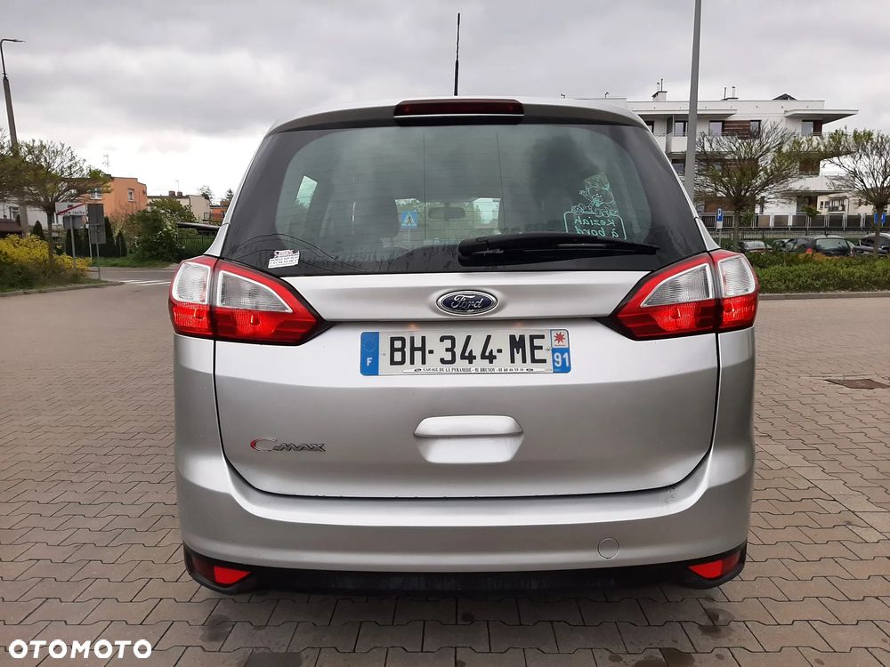 Ford Grand C-MAX - 6