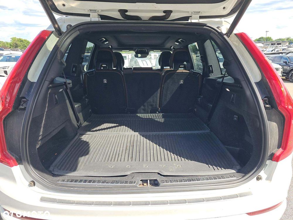 Volvo XC 90 T6 AWD Momentum - 13