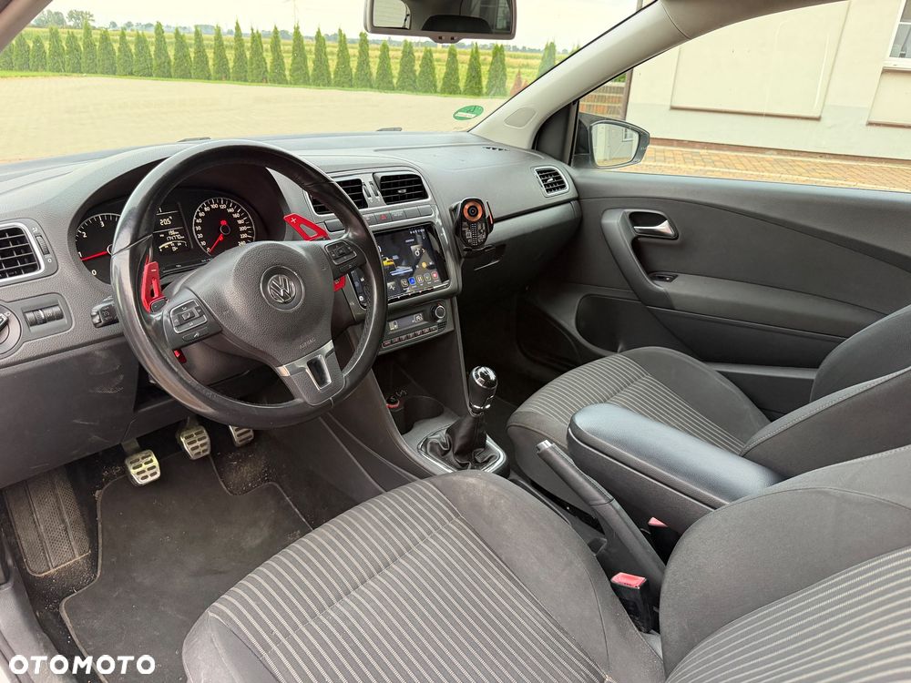 Volkswagen Polo 1.6 TDI DPF Comfortline - 14