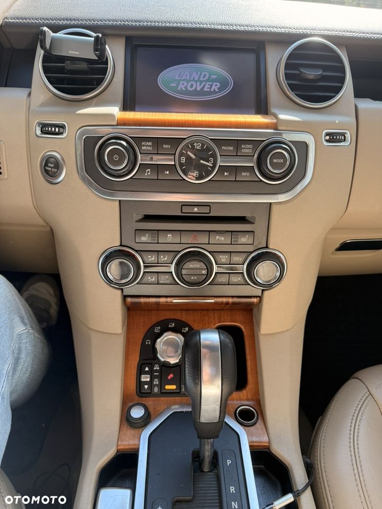 Land Rover Discovery 5.0 V8 HSE - 21