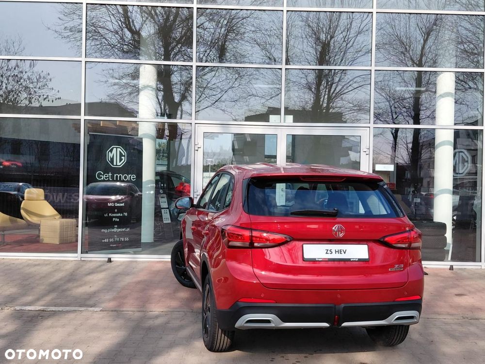 MG ZS - 4