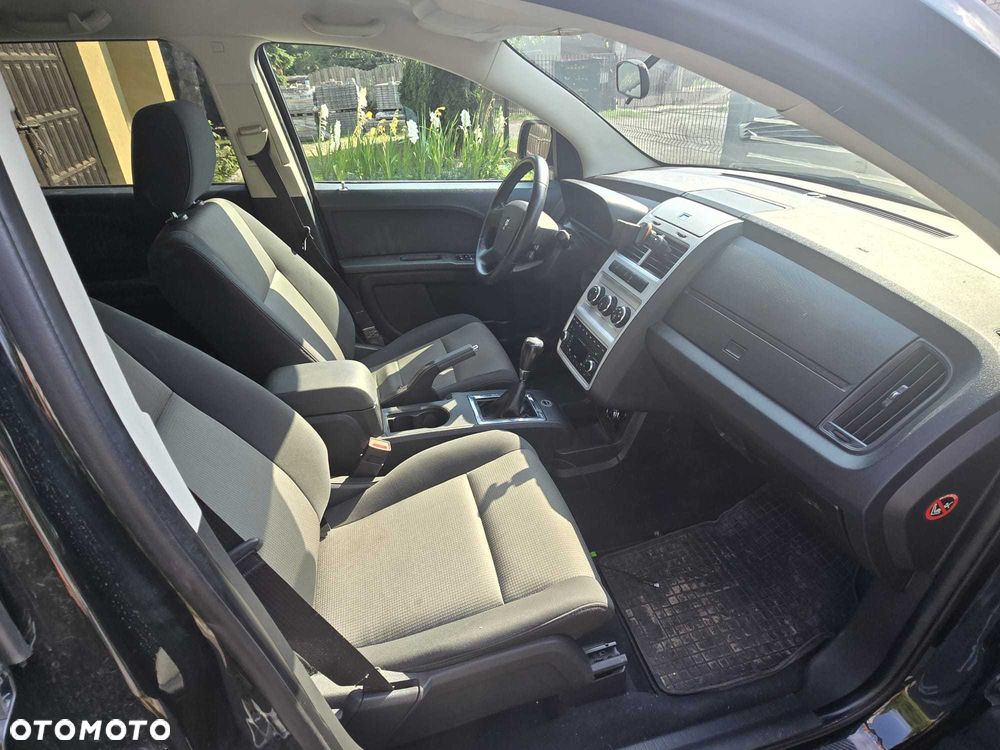 Dodge Journey - 4