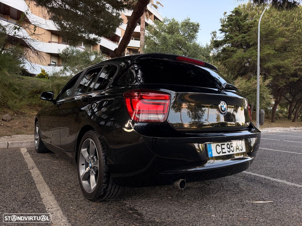 BMW 116 i Sport Line - 4