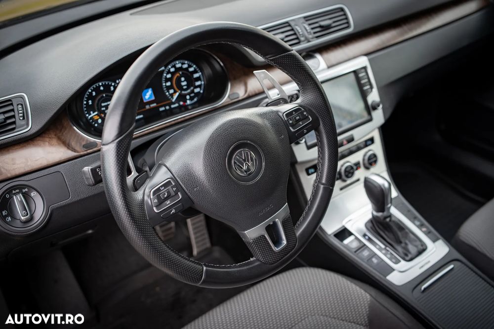 Volkswagen Passat Alltrack - 11