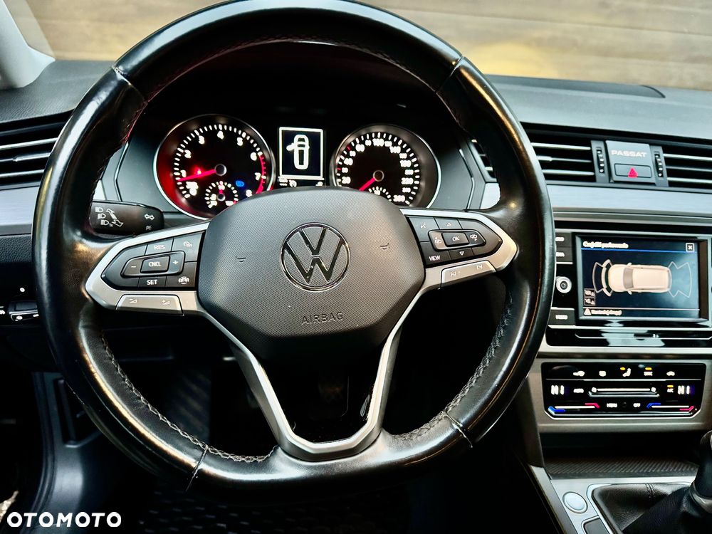 Volkswagen Passat ver-1-5-tsi-evo-business - 16