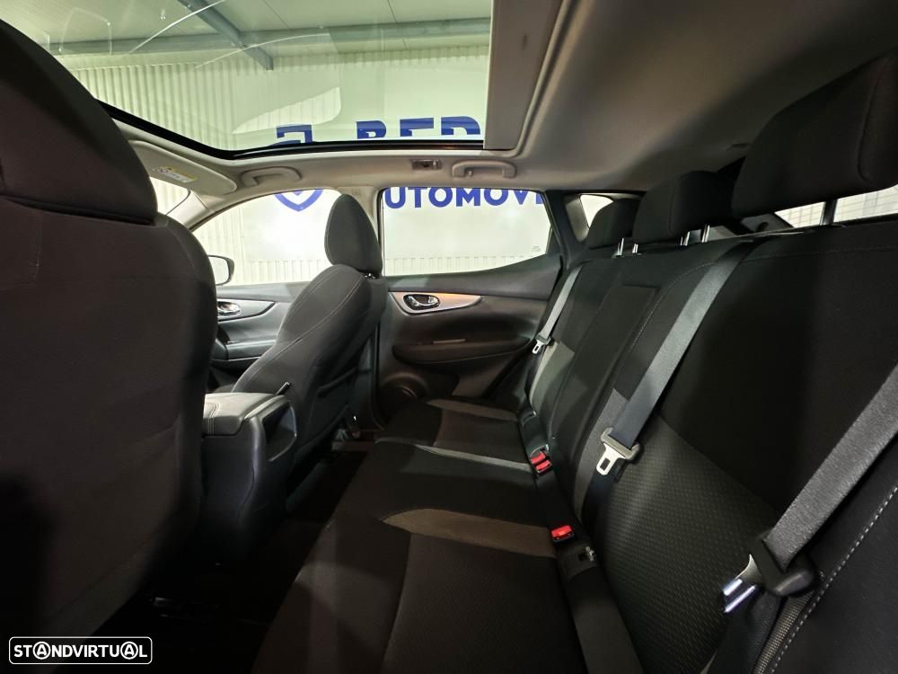 Nissan Qashqai 1.3 DIG-T MHEV Premiere Edition - 9