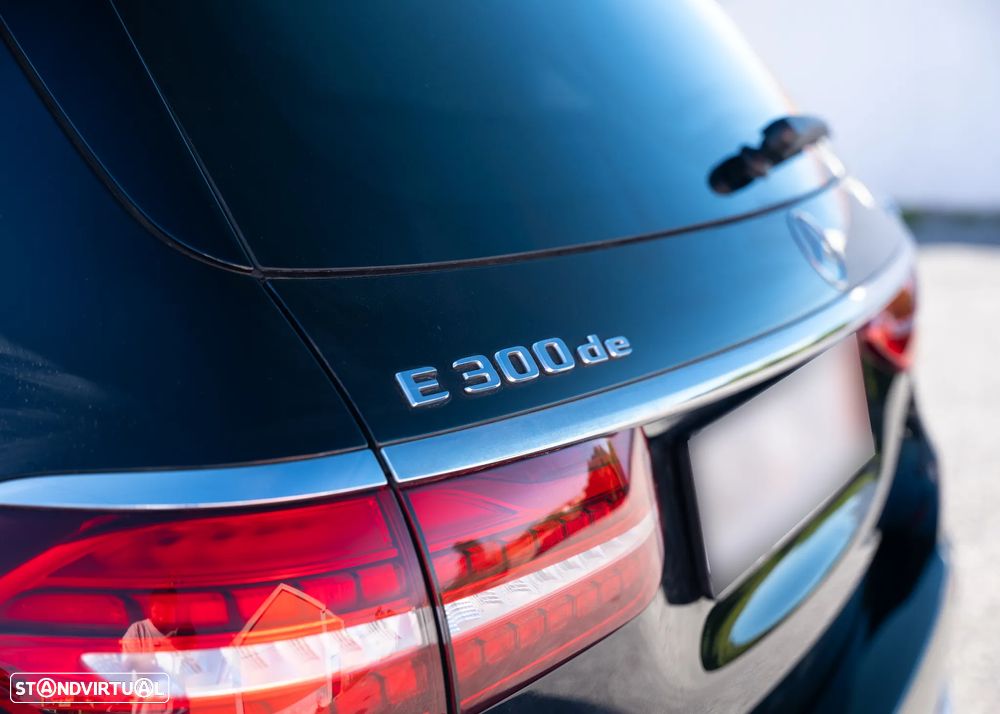 Mercedes-Benz E 300 de 4Matic 9G-TRONIC - 27