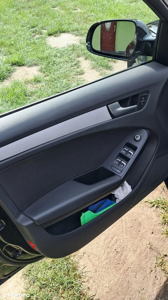 Audi A4 Avant 2.0 TDI - 11