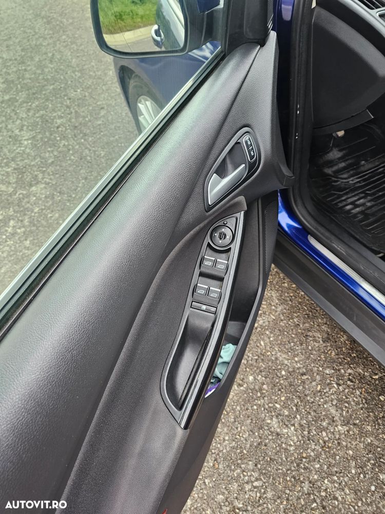 Ford Focus 2.0 TDCI Titanium - 13