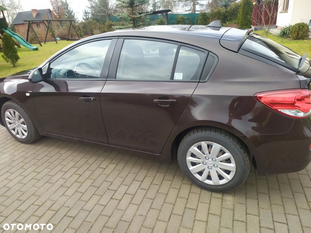 Chevrolet Cruze 1.6 LT - 7