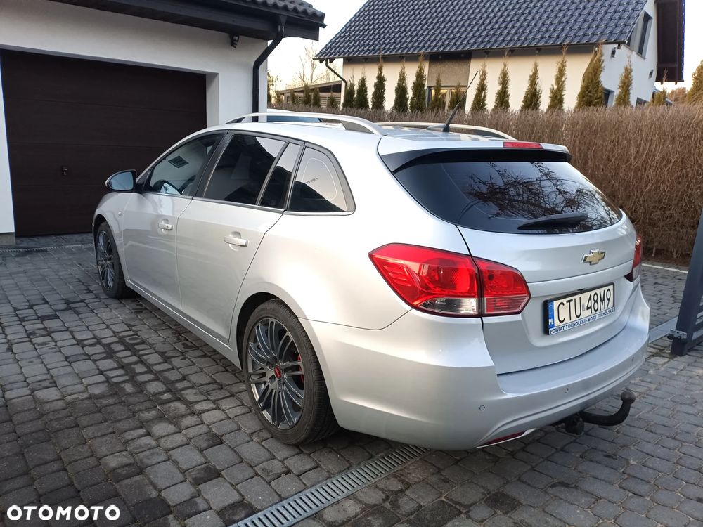 Chevrolet Cruze 1.7 LT - 2