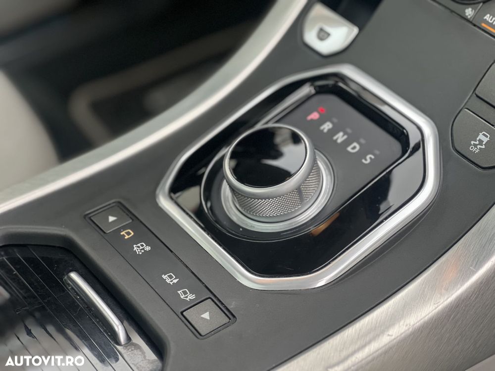 Land Rover Range Rover Evoque - 13