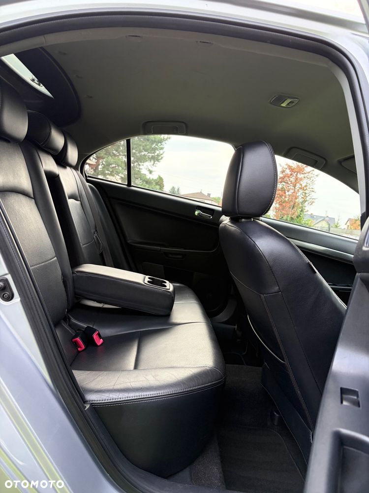 Mitsubishi Lancer 1.8 Instyle NAVI - 31