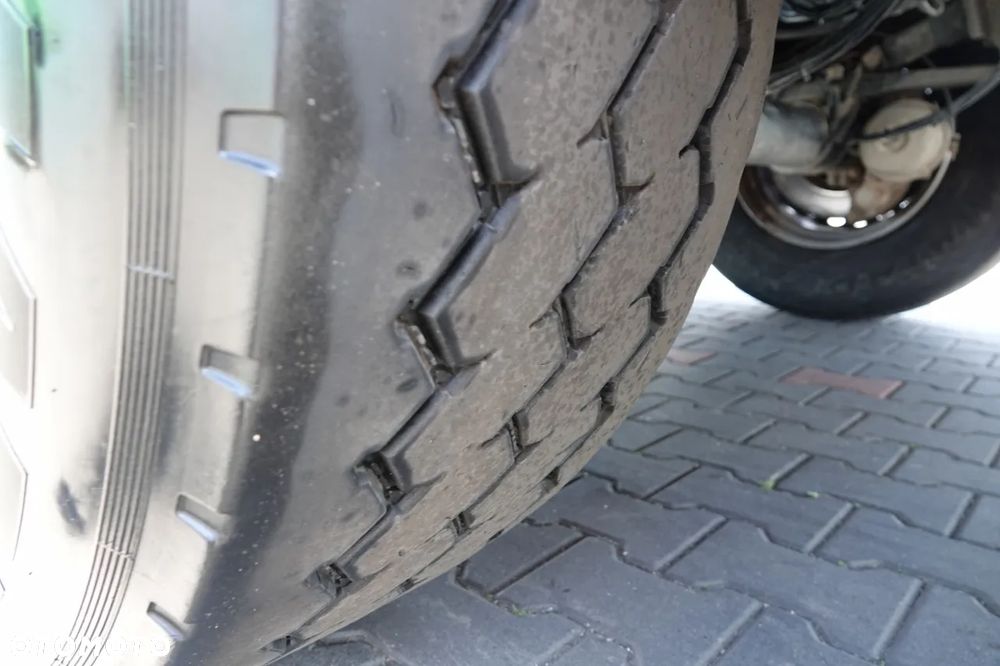 Schmitz Cargobull WYWROTKA / 26 m3 / STALOWA / HYDROKLAPA / OŚ PODNOSZONA / AUTOMATYCZNIE ZSUWANA PLNADEKA / SPROWADZONA - 20