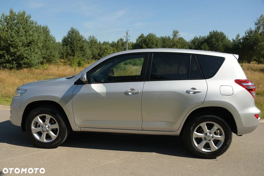 Toyota RAV4 2.0 VVT-i Prestige - 4