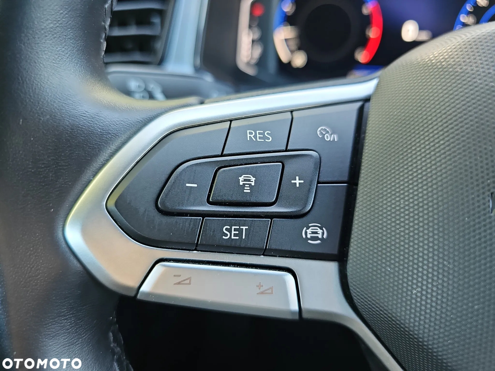 Volkswagen T-Roc 1.5 TSI Life - 22